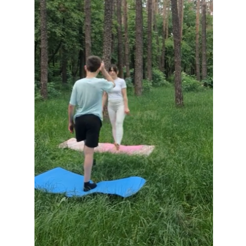 Йога онлайн для жінок 40+ – заняття для відновлення енергії та здоров’я